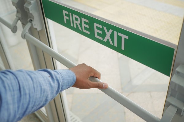 Porte coupe-feu : la solution idéale pour vos espaces sécurisés